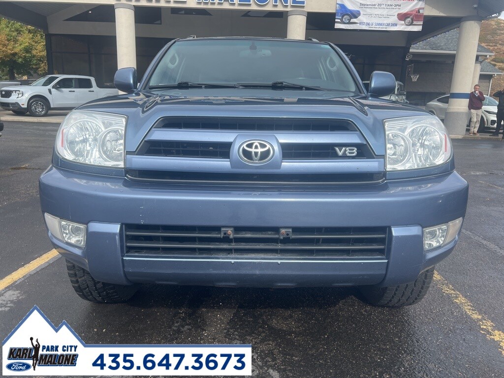2005 Toyota 4Runner Limited V8 photo 2