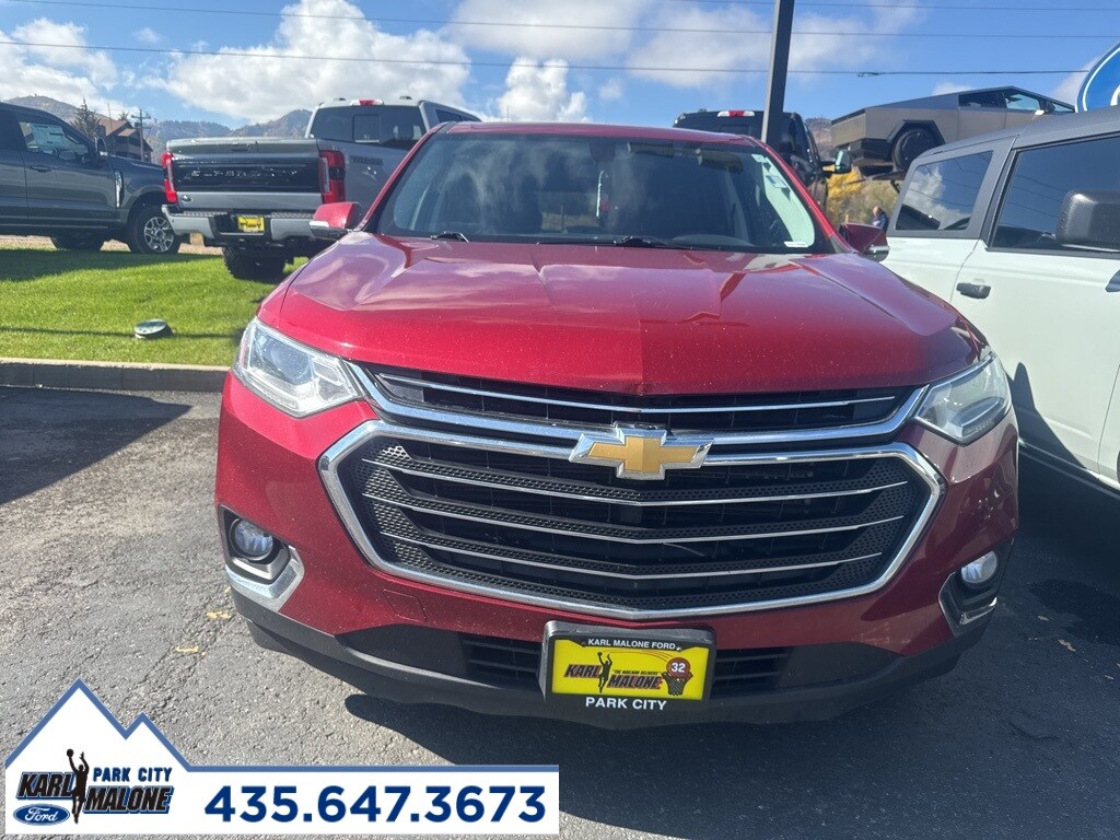 Used 2018 Chevrolet Traverse 1LT with VIN 1GNEVGKW1JJ199208 for sale in Park City, UT