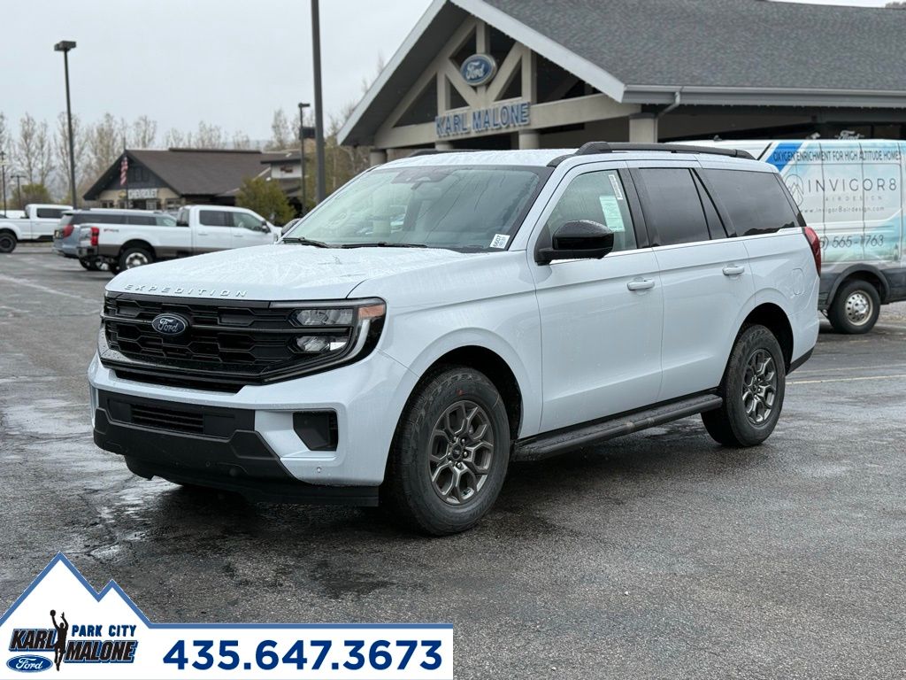 2026 Ford Expedition Active 4x4's photo