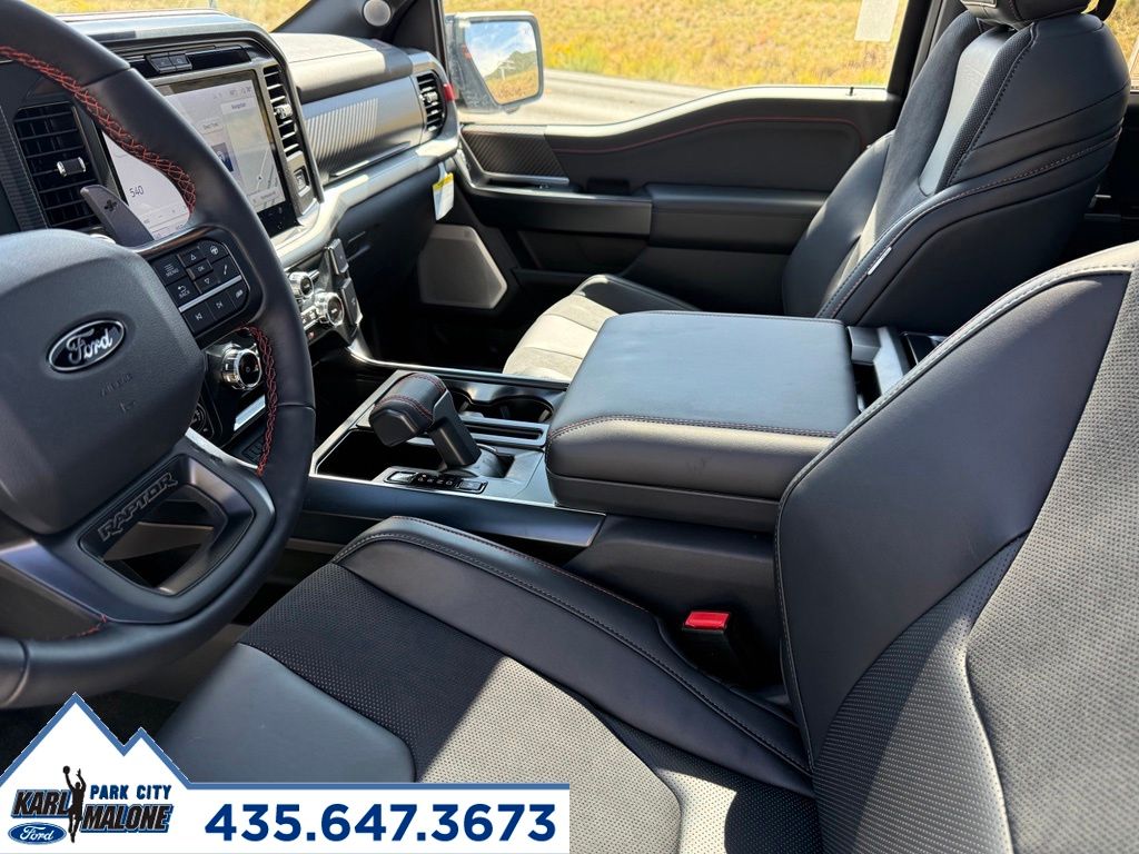 2025 Ford F-150 Raptor - Photo 22