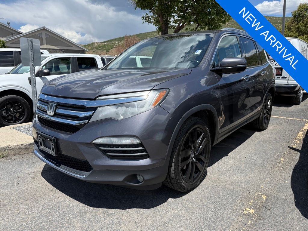 2016 Honda Pilot 4WD Elite's photo