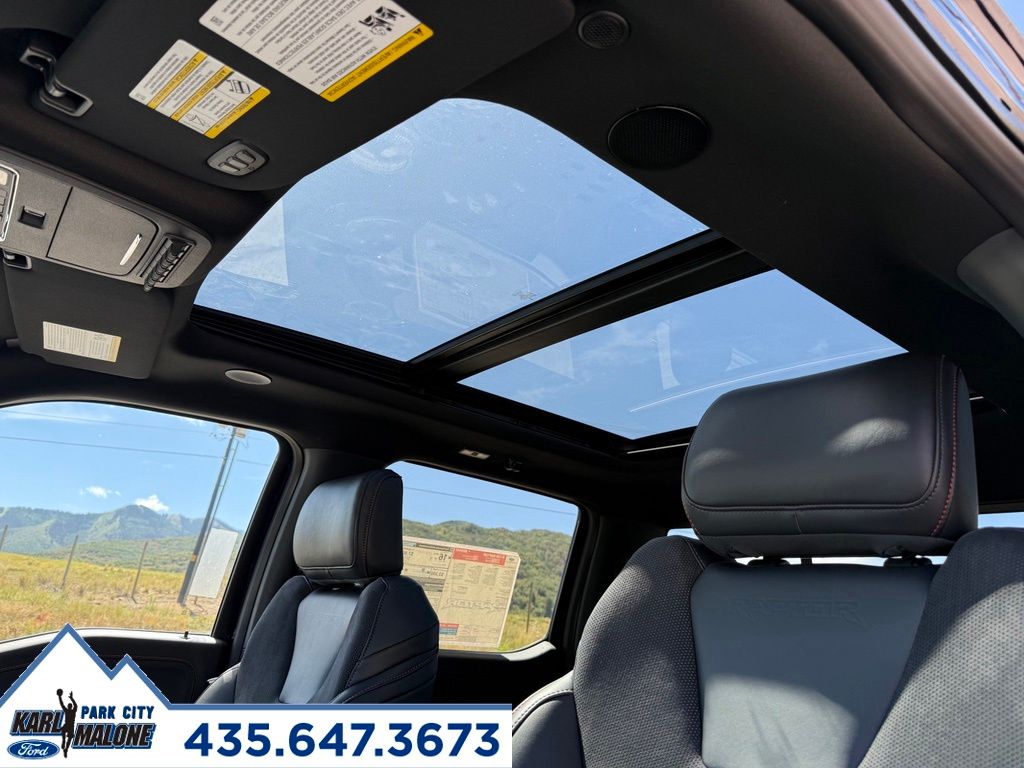 2025 Ford F-150 Raptor - Photo 23