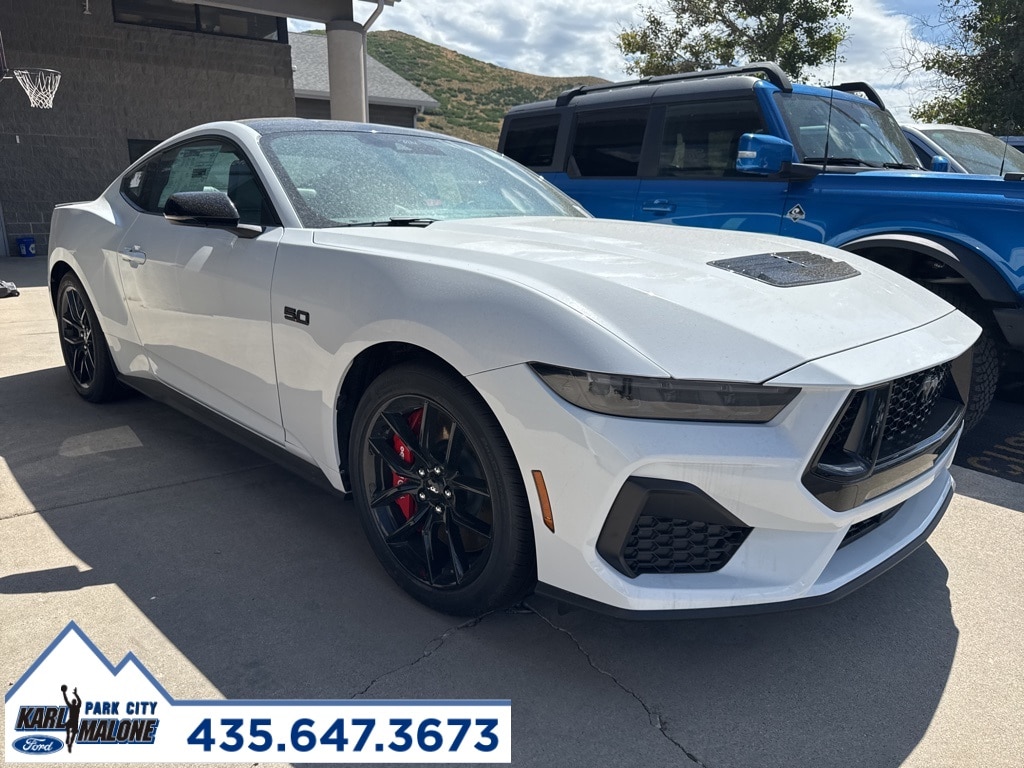 2025 Ford Mustang Coupe 