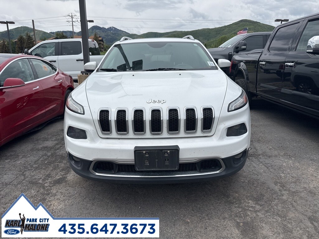 Used 2015 Jeep Cherokee Limited with VIN 1C4PJMDS8FW680802 for sale in Park City, UT