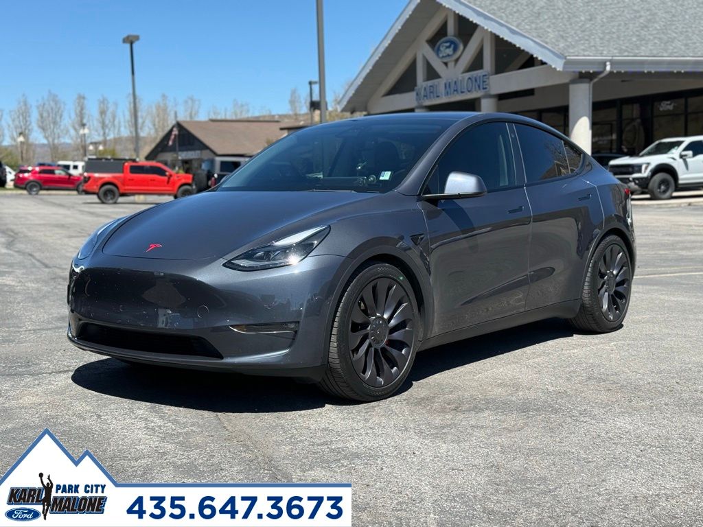 2021 Tesla Model Y Performance Dual Motor All-Wheel Drive's photo
