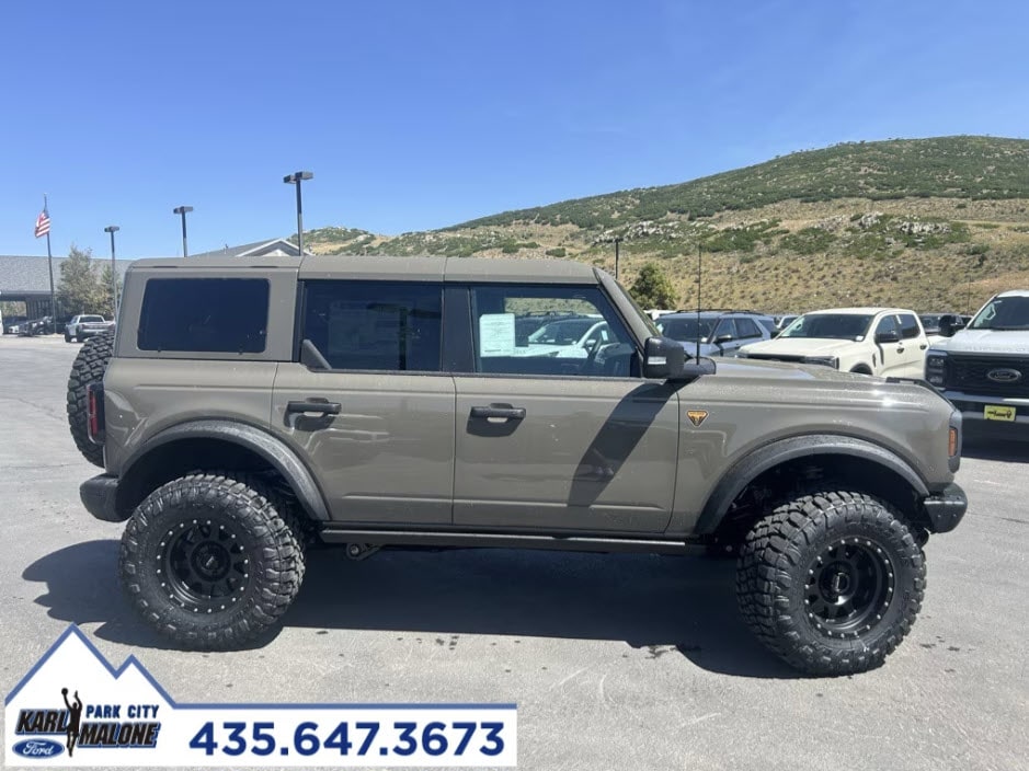 ford%20bronco.jpg