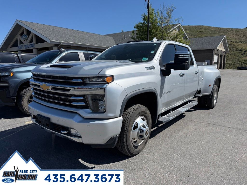 2020 Chevrolet Silverado HD High Country 4WD Crew Cab Long Box DRW's photo