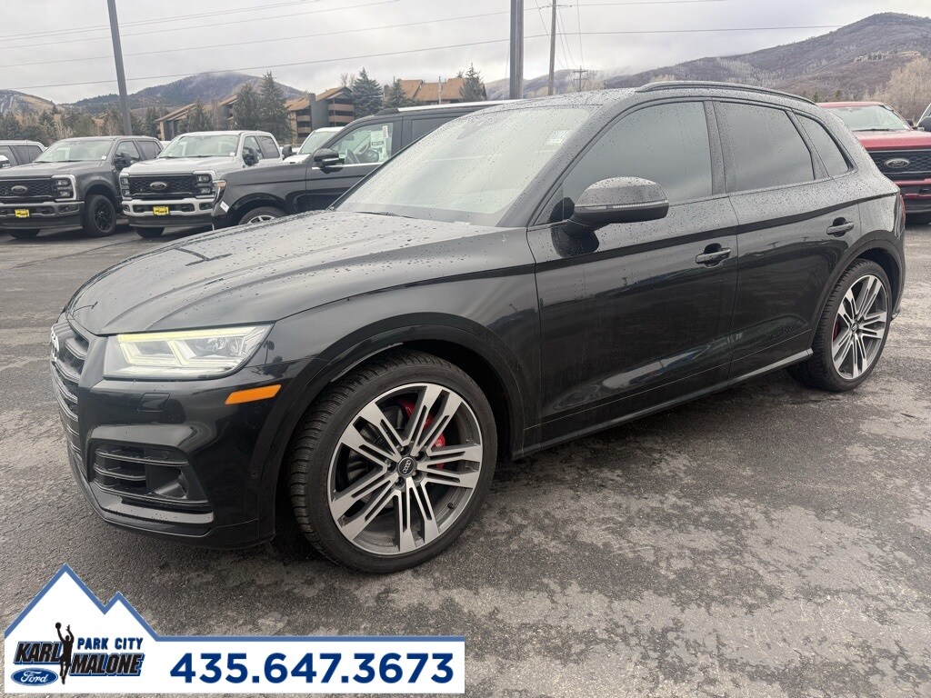 2020 Audi SQ5 Prestige photo 2