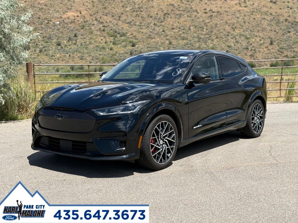 2023 Ford Mustang Mach-E SUV 