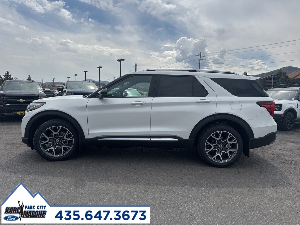 2025 Ford Explorer Platinum photo 4