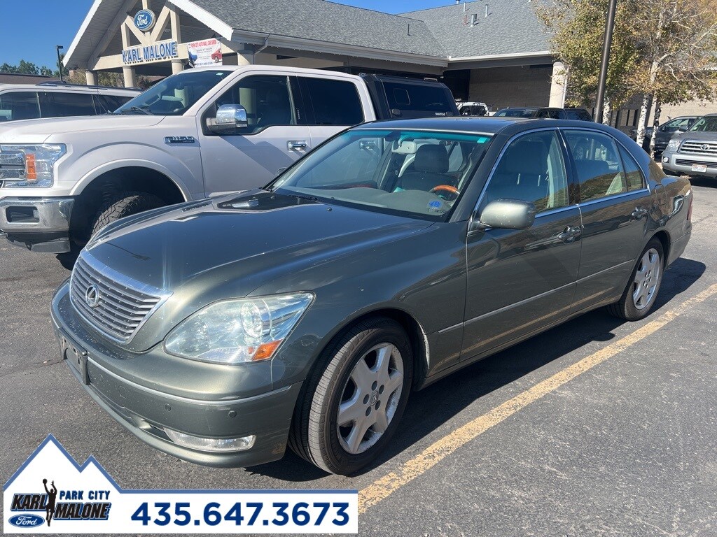 2005 Lexus LS 430 photo 2