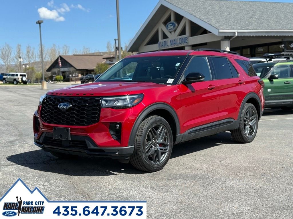 2025 Ford Explorer ST-LINE 4WD (PL535)'s photo