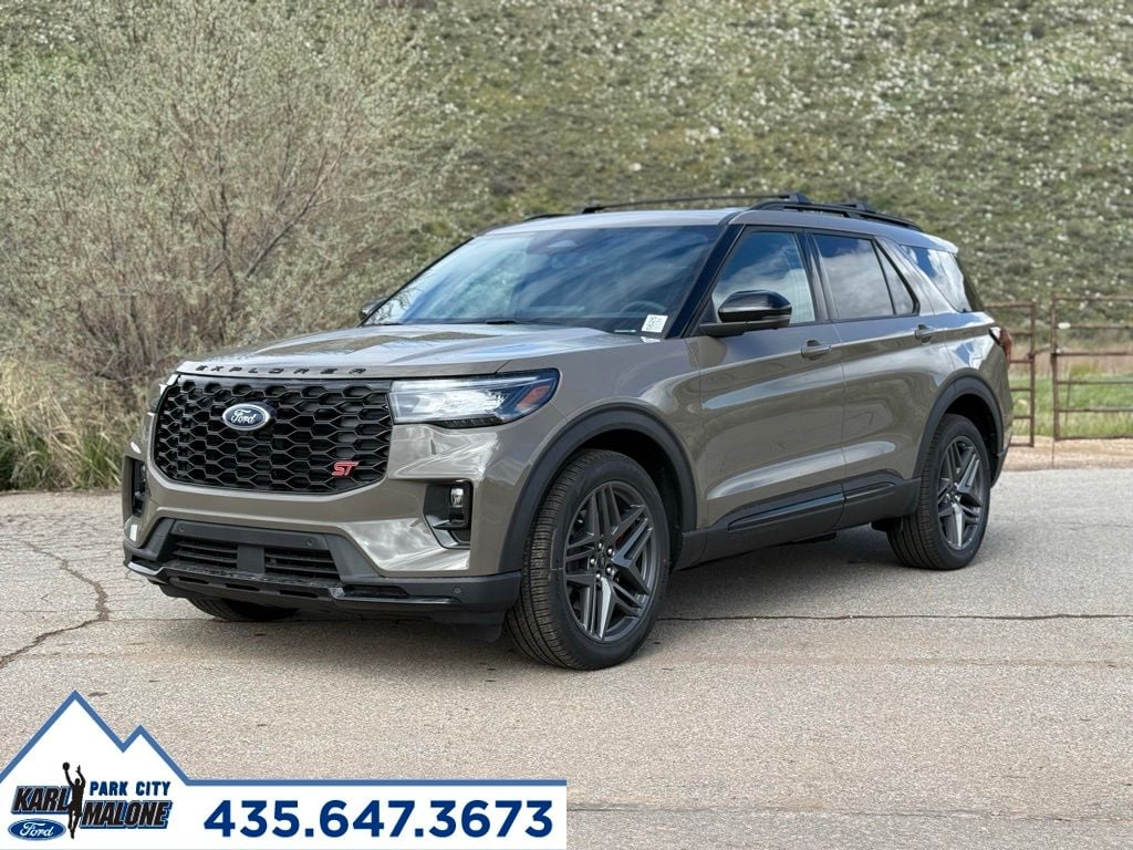 2026 Ford Explorer ST 4WD's photo