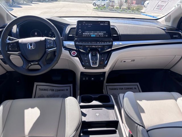 2026 Honda Odyssey Touring - Photo 14