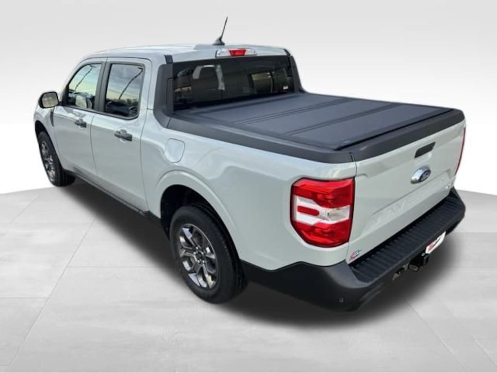 Used 2024 Ford Maverick XLT Crew Cab Pickup