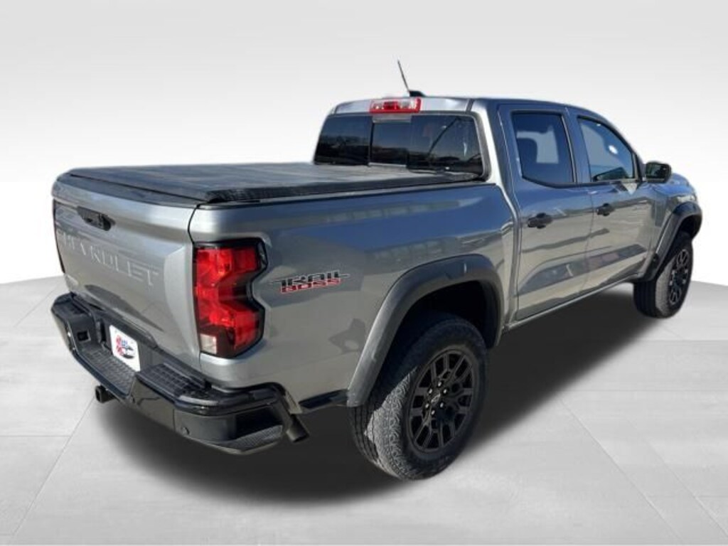 Used 2024 Chevrolet Colorado Trail Boss Crew Cab Pickup