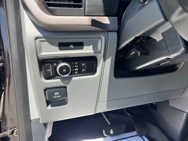 2025 Ford F-150 XLT - Photo 22
