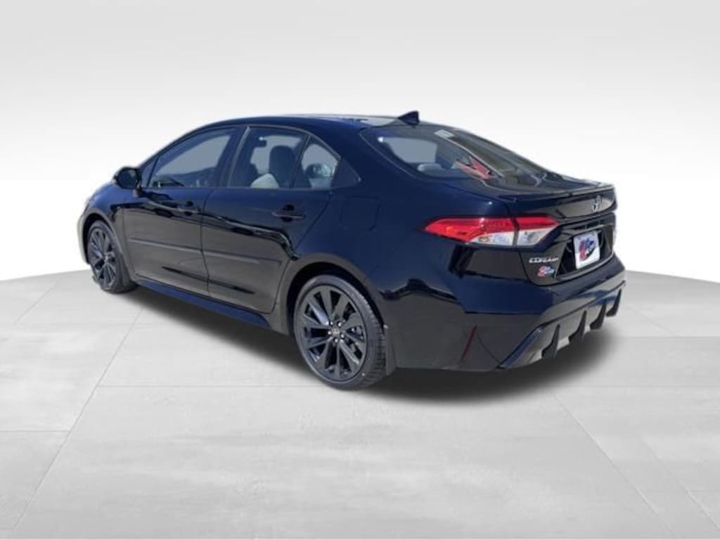 Used 2026 Toyota Corolla Hybrid SE Sedan