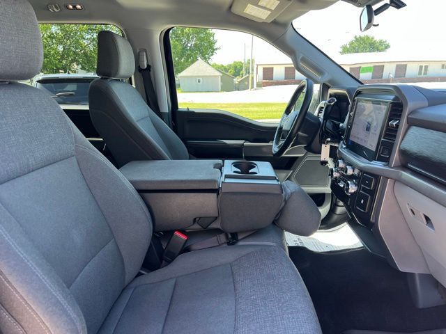 2025 Ford F-150 XLT - Photo 13