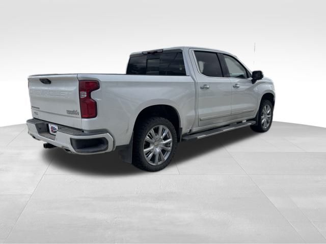 2024 Chevrolet Silverado 1500 High Country photo 3