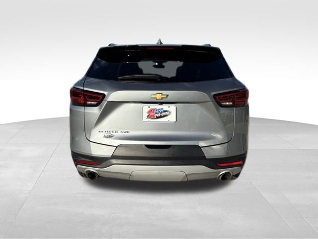 2023 Chevrolet Blazer 2LT photo 4
