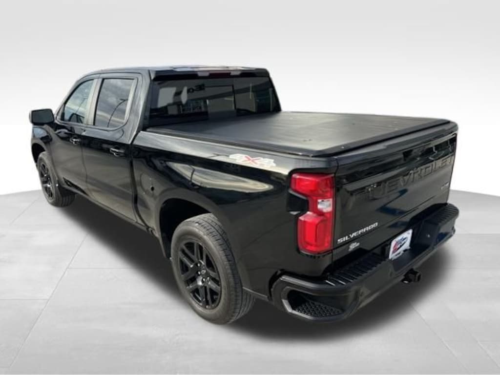 Used 2024 Chevrolet Silverado 1500 RST Crew Cab Pickup