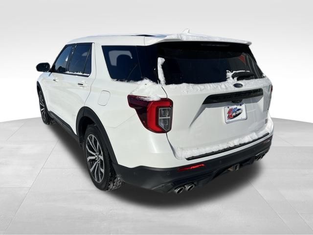 2021 Ford Explorer ST photo 3