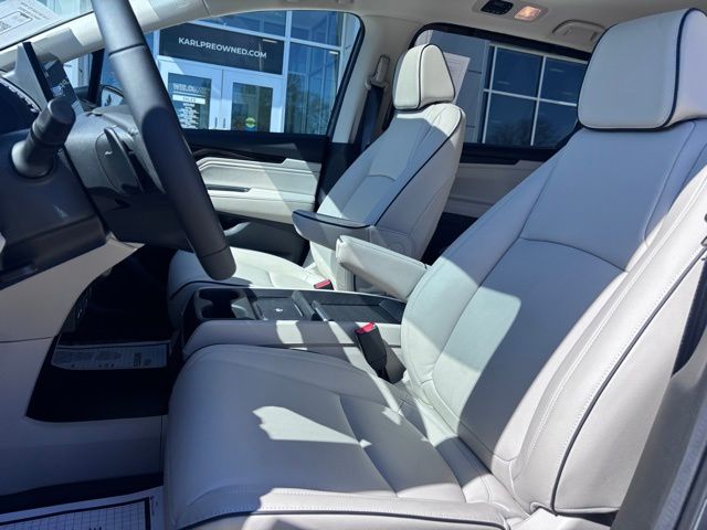 2026 Honda Odyssey Touring - Photo 19
