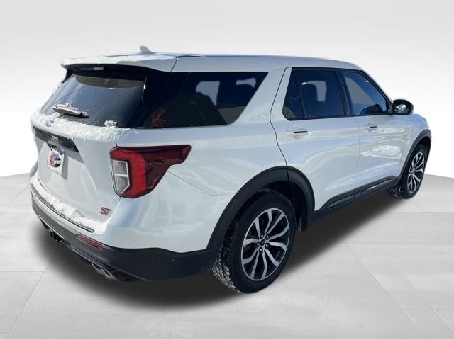 2021 Ford Explorer ST photo 4