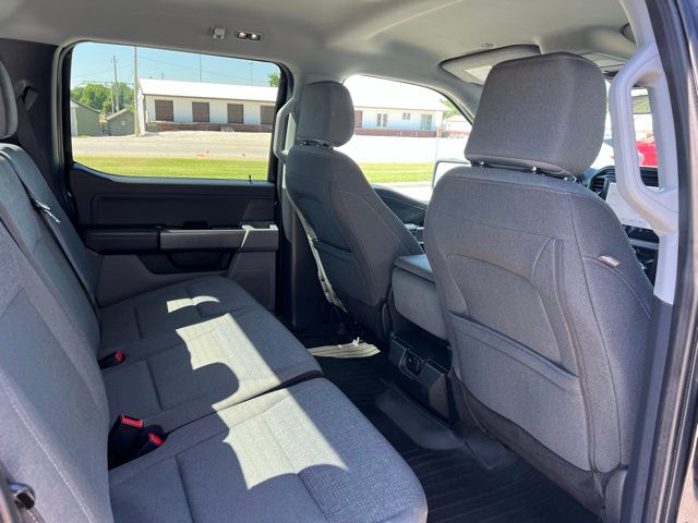 2025 Ford F-150 XLT - Photo 17