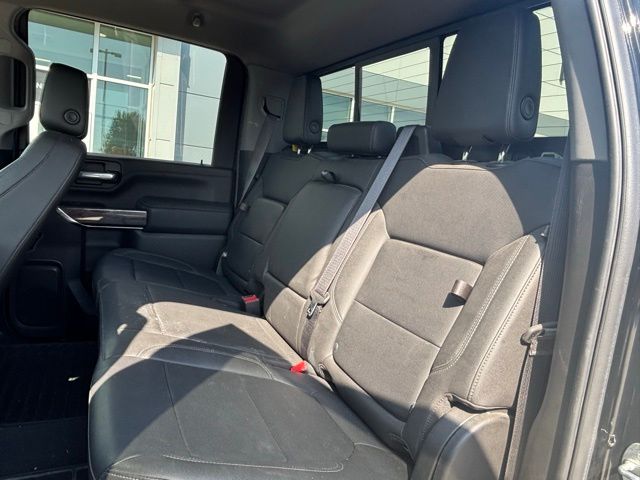 2022 Chevrolet Silverado 2500HD LTZ photo 4