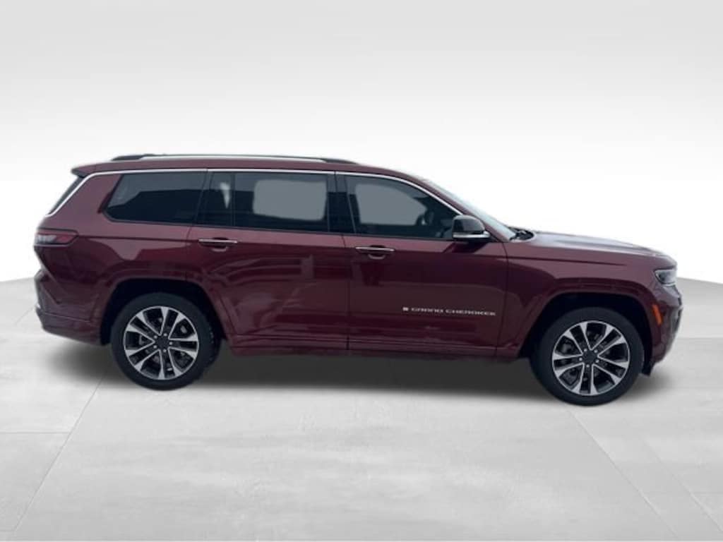 Used 2023 Jeep Grand Cherokee L Overland SUV