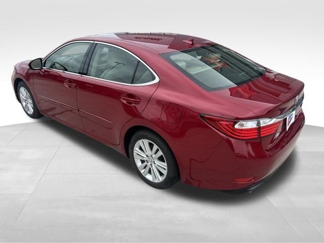 2014 Lexus ES 350 photo 3