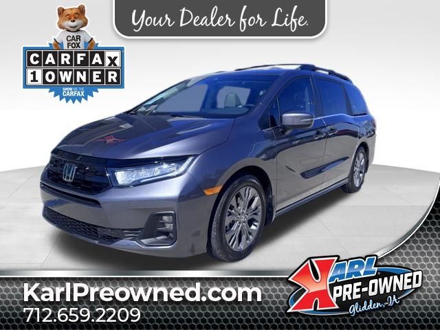 2026 Honda Odyssey Touring's photo