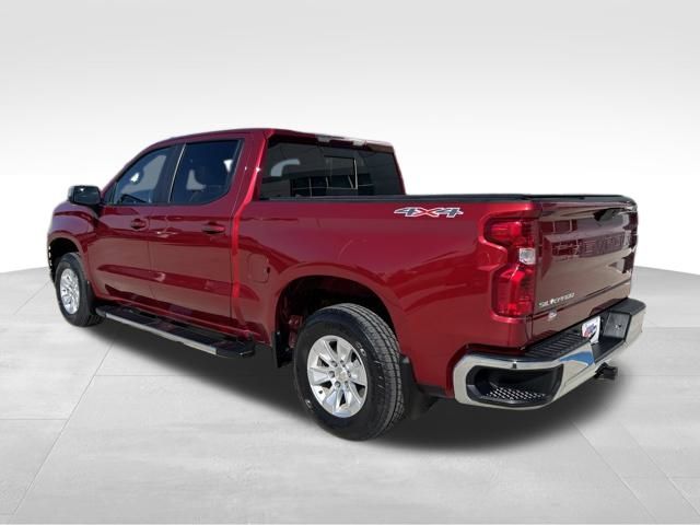 2020 Chevrolet Silverado 1500 LT photo 3