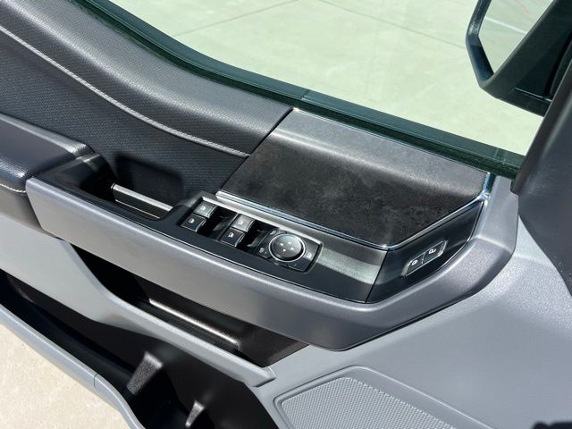 2025 Ford F-150 XLT - Photo 23