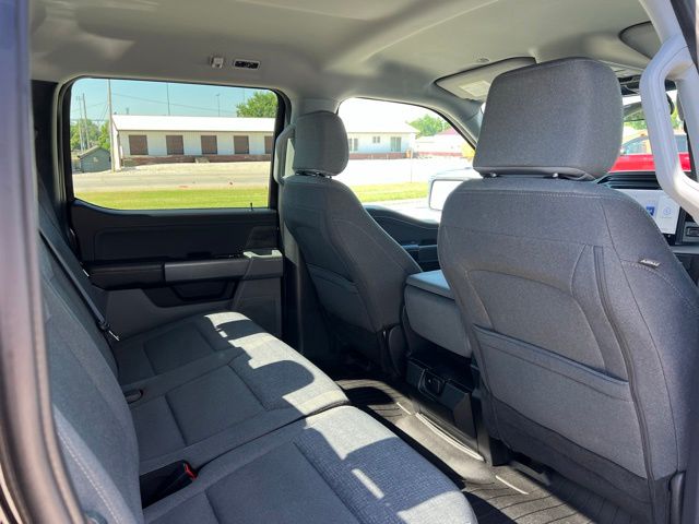 2025 Ford F-150 XLT - Photo 18