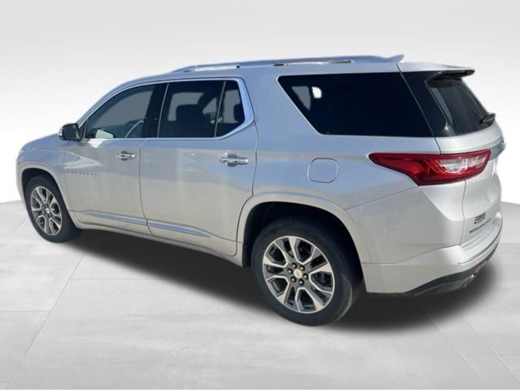 Used 2020 Chevrolet Traverse Premier SUV