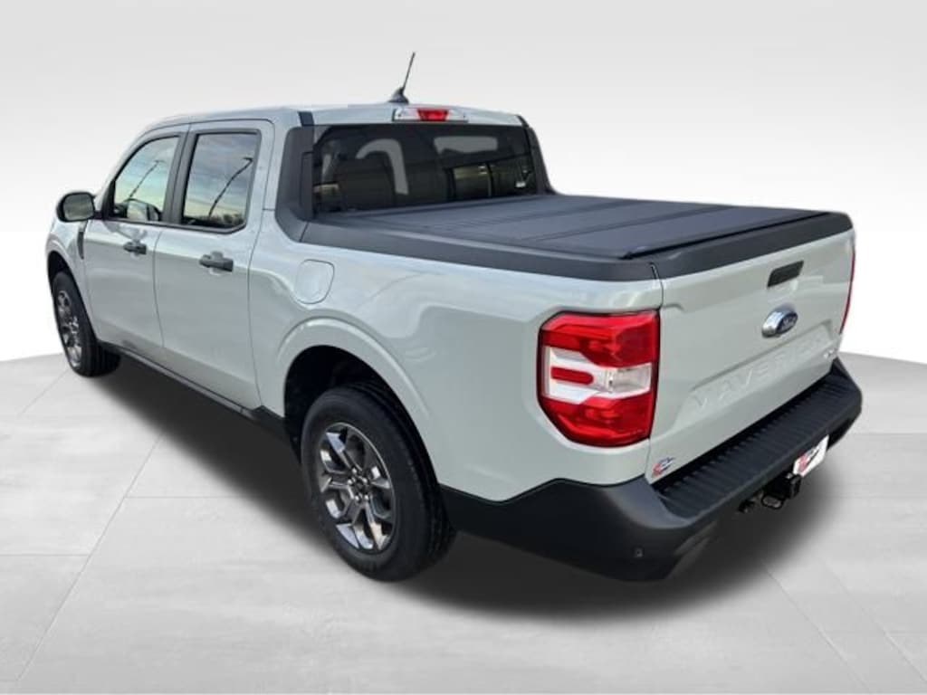 Used 2024 Ford Maverick XLT Crew Cab Pickup