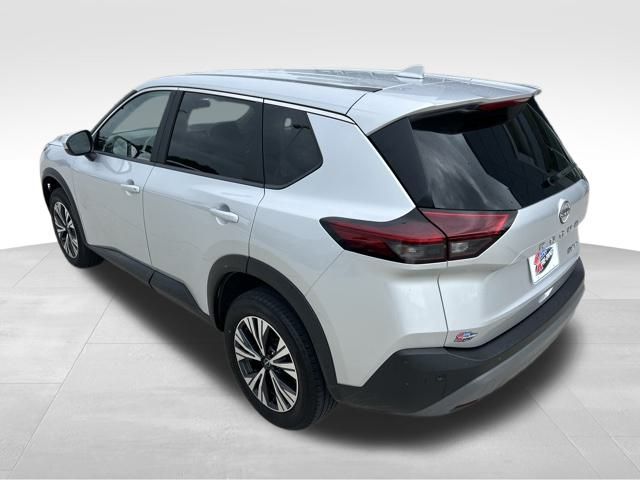 2023 Nissan Rogue SV photo 2