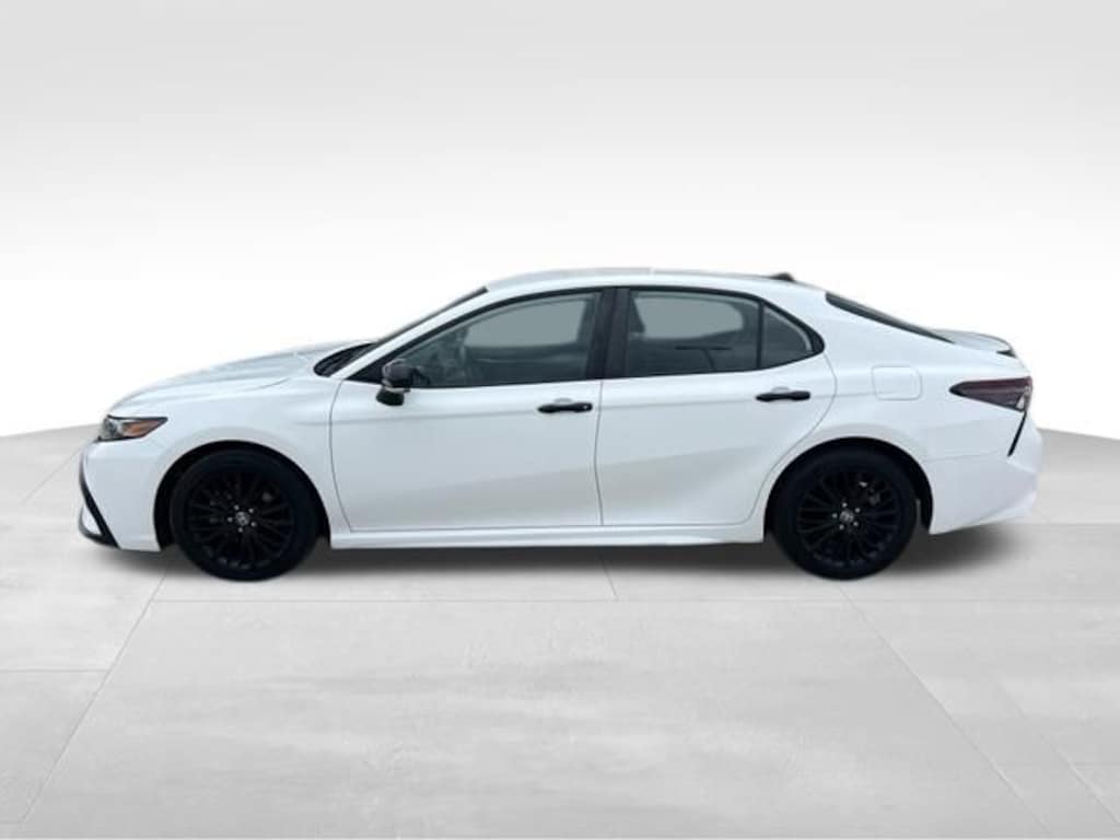 Used 2022 Toyota Camry SE Nightshade Sedan