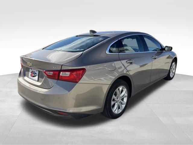 2023 Chevrolet Malibu 1LT photo 4