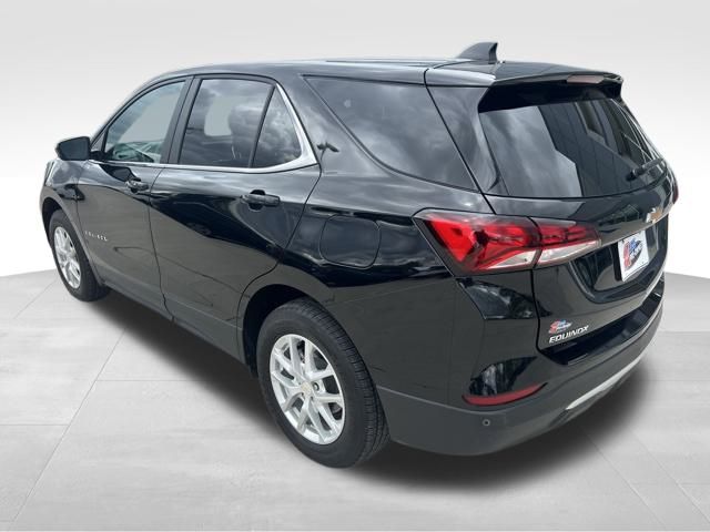2023 Chevrolet Equinox LT photo 4