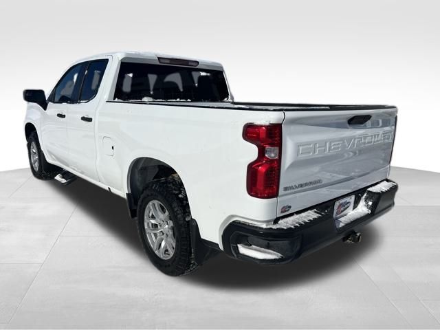 2020 Chevrolet Silverado 1500 photo 3