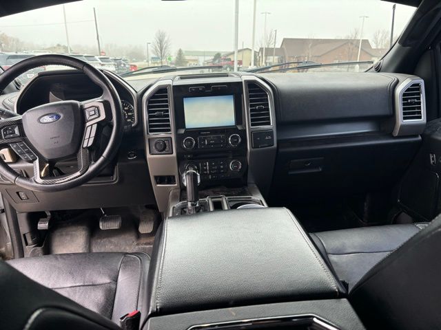 2015 Ford F-150 Lariat photo 3