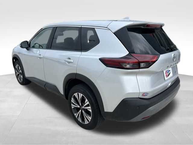 2023 Nissan Rogue SV photo 3