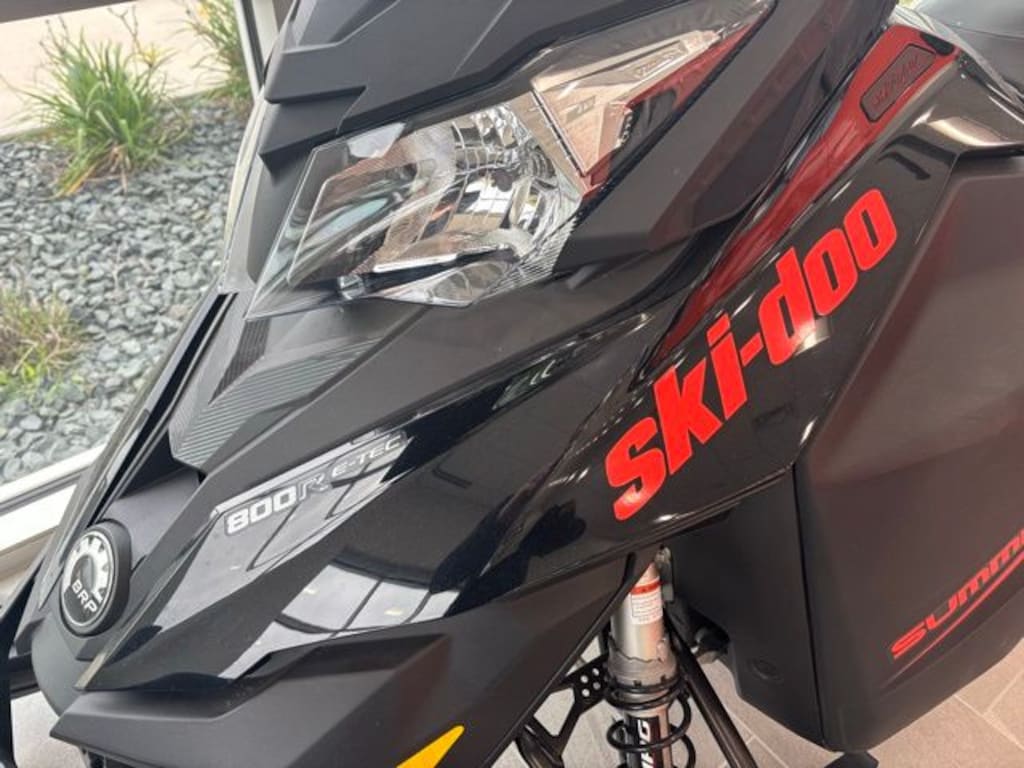 Used 2016 Ski-Doo Summit 800R RV
