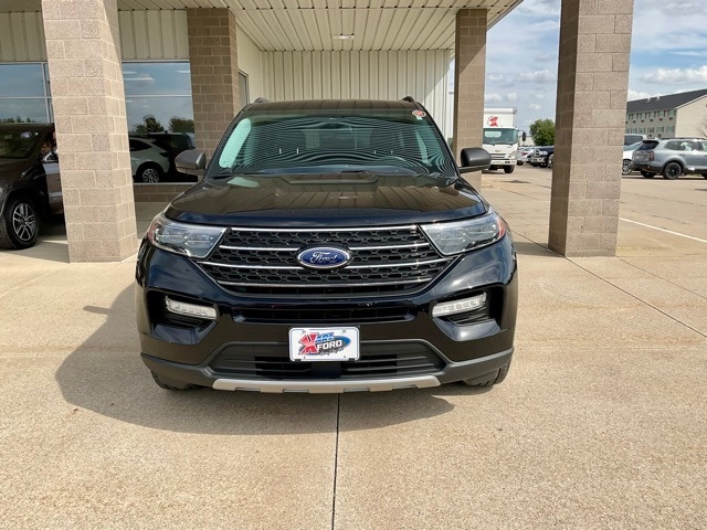 Certified 2022 Ford Explorer XLT with VIN 1FMSK8DH1NGA68142 for sale in Story City, IA