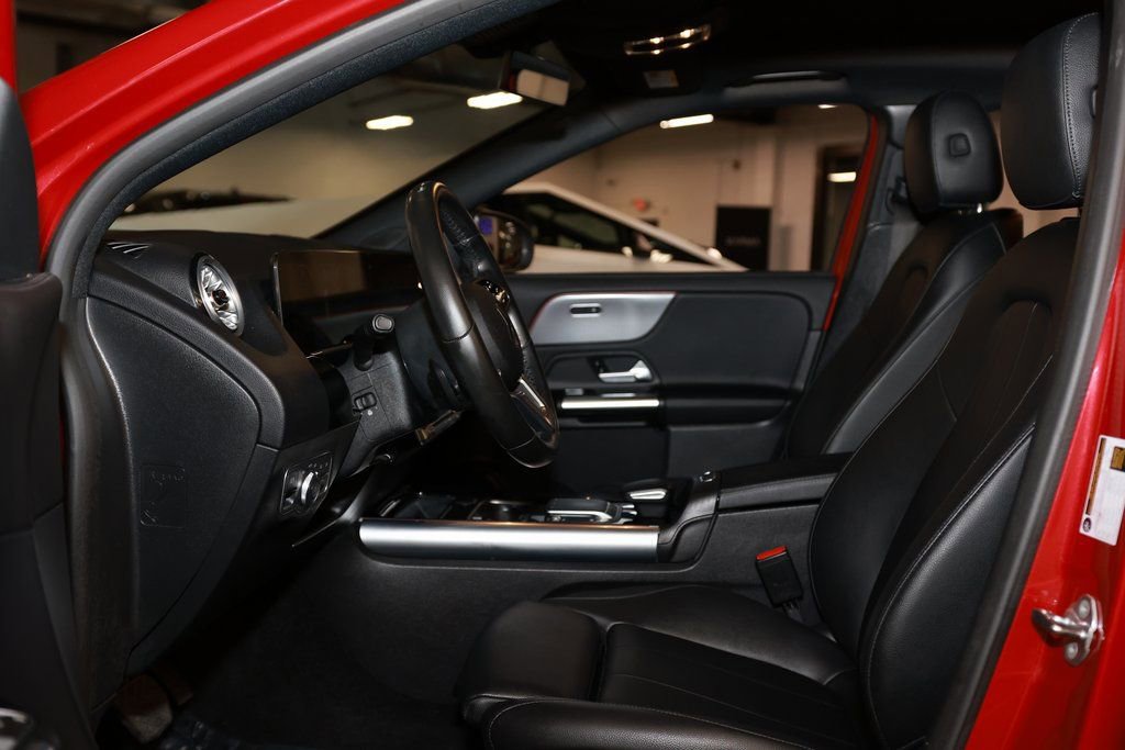 2022 Mercedes-Benz GLA GLA250 - Photo 10