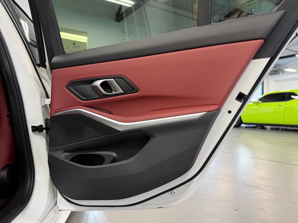 2024 BMW 3 Series M340i - Photo 16